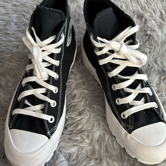 Womens Converse Chuck Taylor All Star Hi Lugged Sneaker - Black womens 8 - Picture 4 of 8